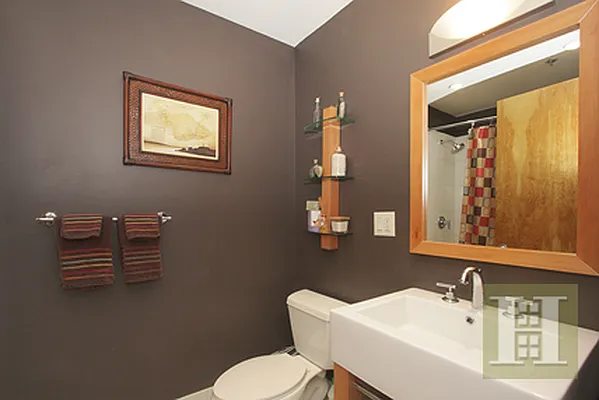 Sold by Halstead Property | media 3