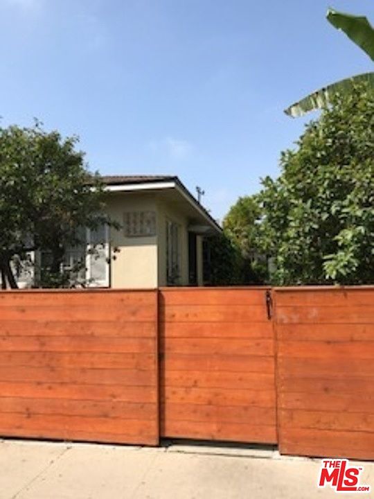 1st image of 5559 Inglewood Blvd