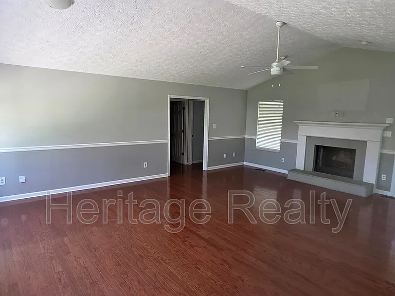 5509 Springridge Ln — Photo 4