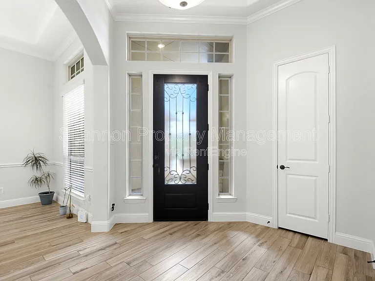 5818 Fairway Shores Ln — Photo 4