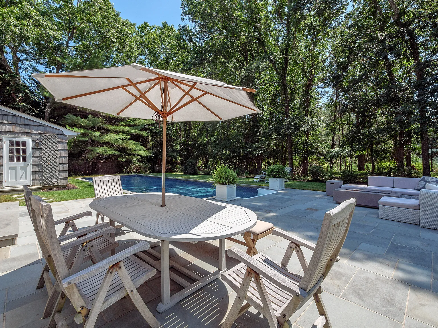 East Hampton Rental — Photo 2