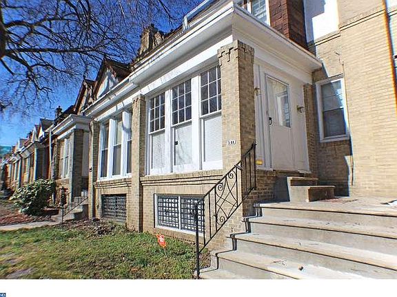 2nd image of 541 W Abbottsford Ave