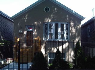 3025 S Emerald Ave, Chicago, IL 60616