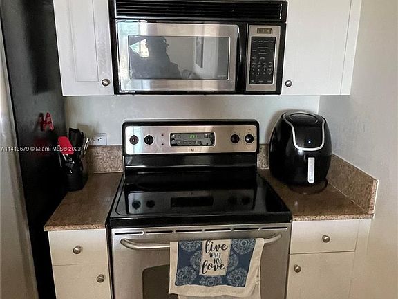 5th image of 117 NW 42nd Ave APT 1616