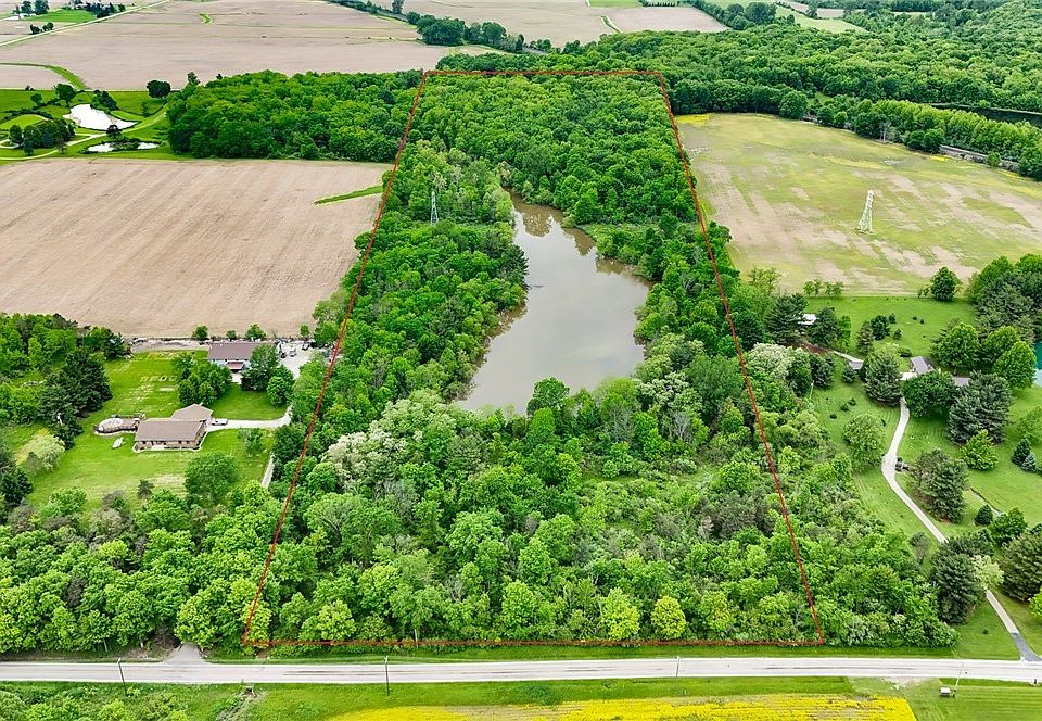 1st image of Quarry Rd