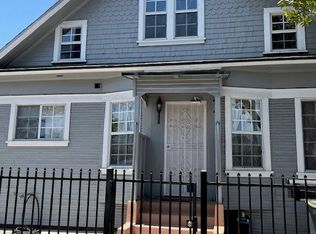 2905 Maple Ave, Los Angeles, CA 90011