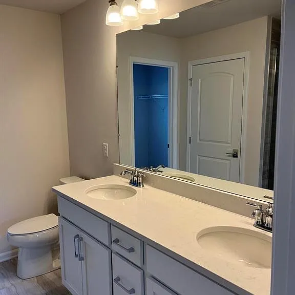 2405 Saltsprings Dr — Photo 15