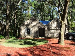 4527 SW 83rd Dr, Gainesville, FL 32608