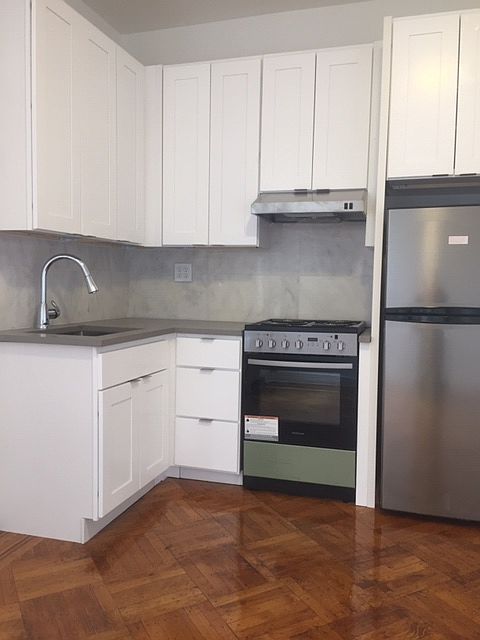 1st image of 427 16th St #3M