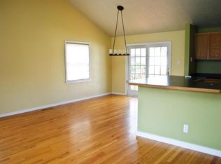 1006 Caniff Rd, Columbus, OH 43221