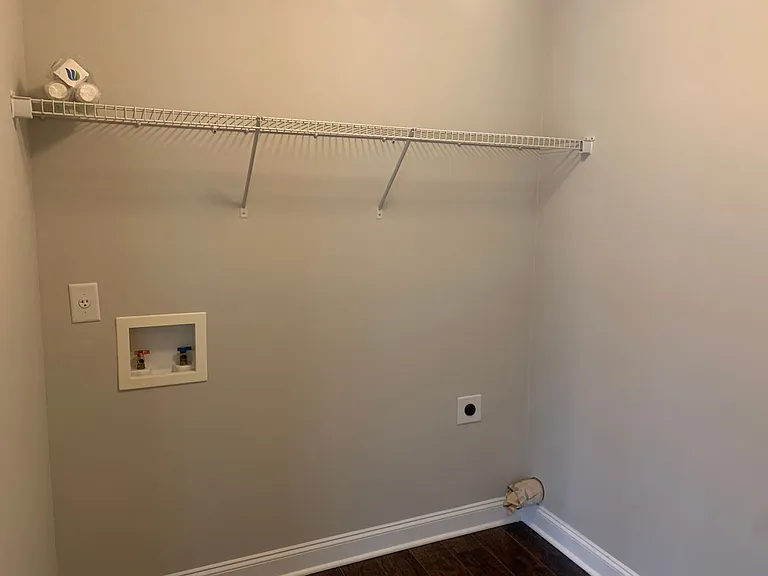 1421 Jefferson Station Rd — Photo 17