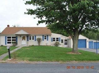 391 Cornman Rd, Carlisle, PA 17013