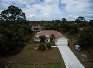 2151 SW Leafy Rd, Port Saint Lucie, FL 34953