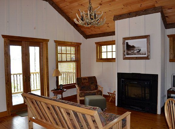 5th image of 278 Blue Spruce Dr