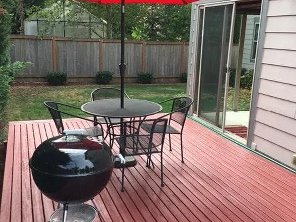 4406 Shelby Rd, Lynnwood, WA 98087