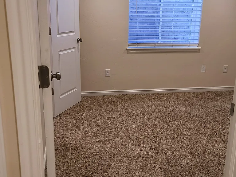 8689 S Pebblecreek Rd — Photo 8