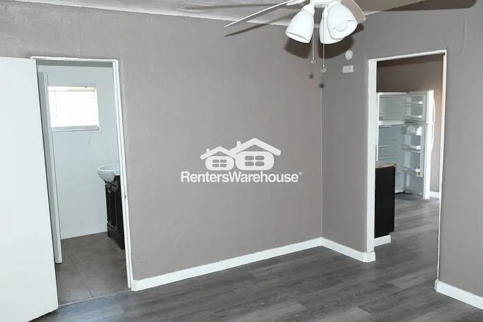 210 N Casa Grande Ave — Photo 8