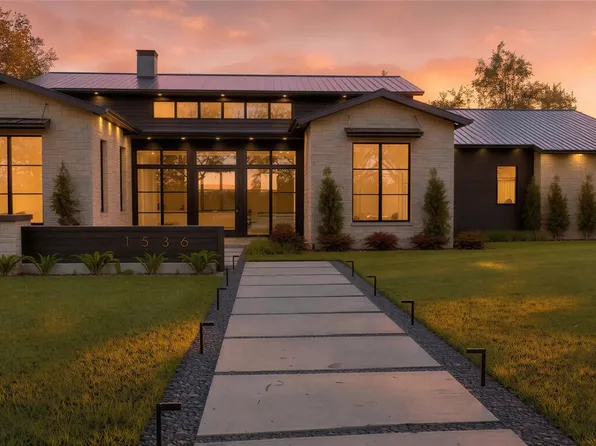 1536 Four Seasons Dr, Colleyville, TX 76034