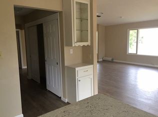 777 Paloma Rd, Valley Springs, CA 95252