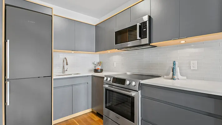 Rented by Nooklyn NYC LLC | media 43