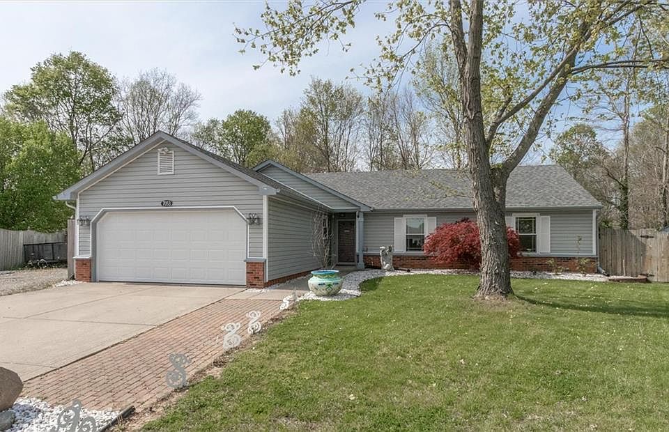 1st image of 7053 Carrie Dr