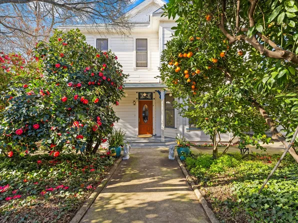 482 Main St, Newcastle, CA 95658