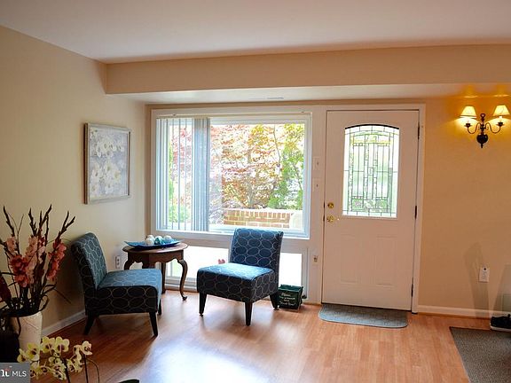 4th image of 10125 Fair Woods Dr