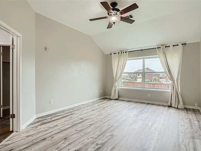 2920 Cajuiles Dr — Photo 16