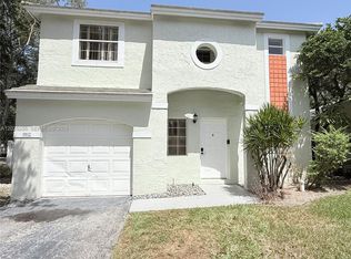 9832 NW 9th Ct, Fort Lauderdale, FL 33324