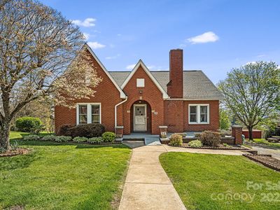 66 Ford St, Canton, NC, 28716