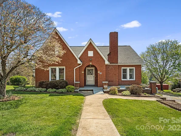 66 Ford St, Canton, NC 28716