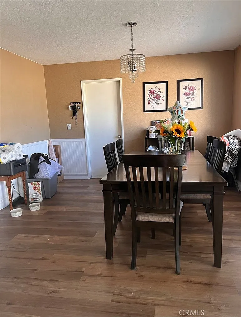 2 bed, 1.5 bath, 1150 sqft, $2,200 — Photo 3
