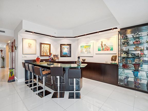 4th image of 333 Las Olas Way #3906