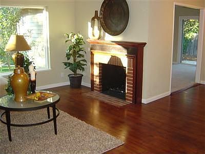 5th image of 4049 Esperanza Dr