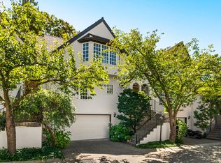 9946 NW Abbey Rd, Portland, OR 97229