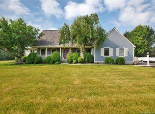 1 Bonna St, Beacon Falls, CT 06403