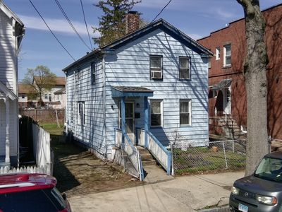 48 Greenwood Street, New Haven, CT, 06519