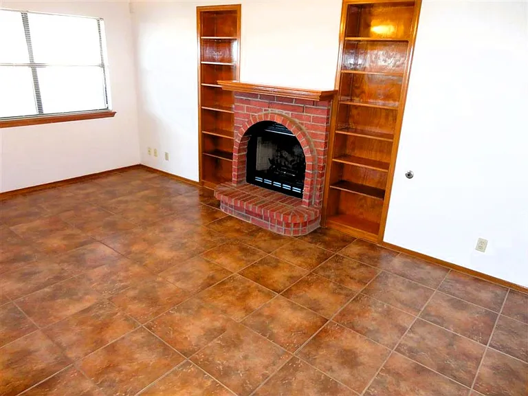 7205 Night Hawk Dr — Photo 5