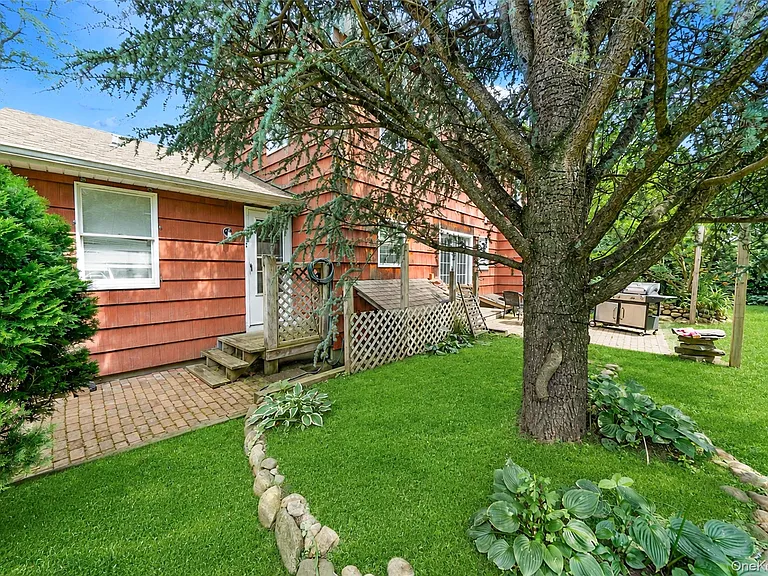 2 Berkeley Pl — Photo 26