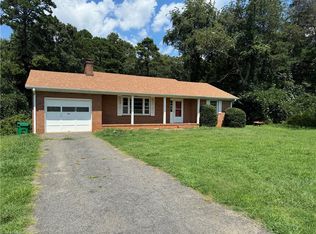 345 E King St, King, NC 27021