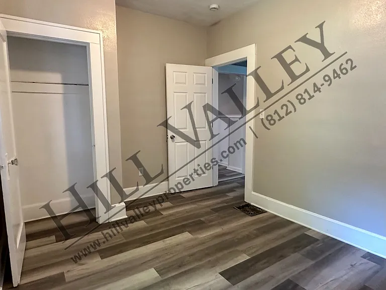 1318 S 11th St — Photo 11