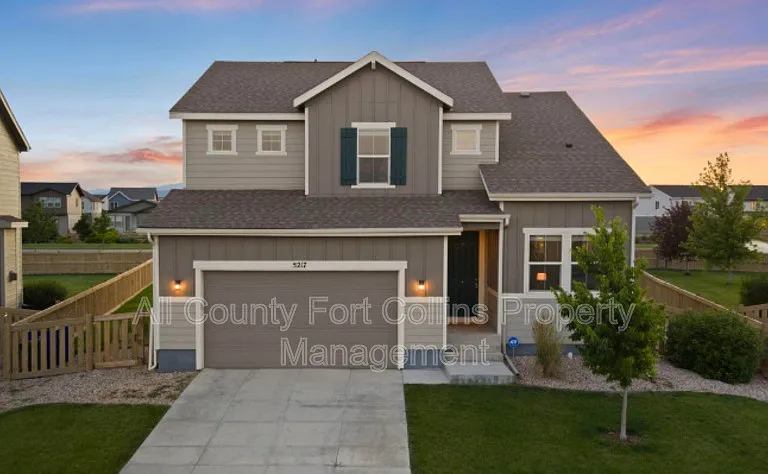 5217 Alberta Falls St — Photo 1