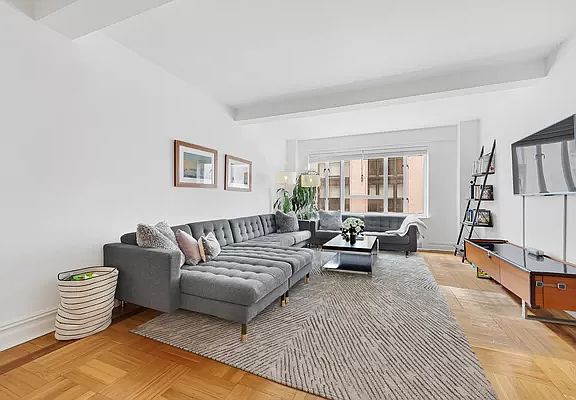 2nd image of 20 E 35th St APT 9J