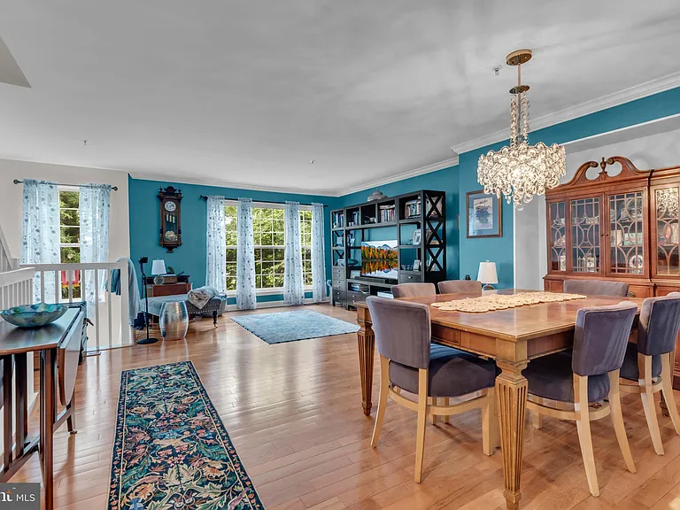 103 Quiet Waters Pl — Photo 11