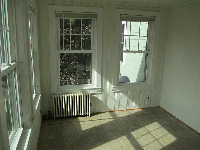 Sunroom - heated