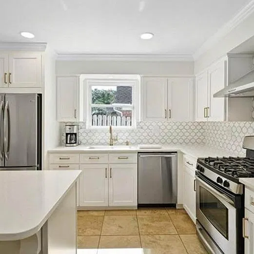314 Wacker Ln N — Photo 4