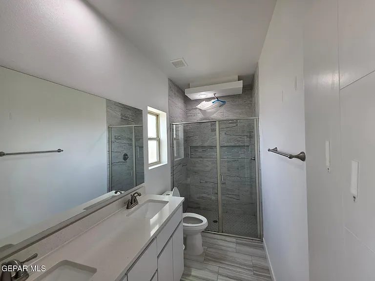 14816 John McNeely Ave — Photo 8