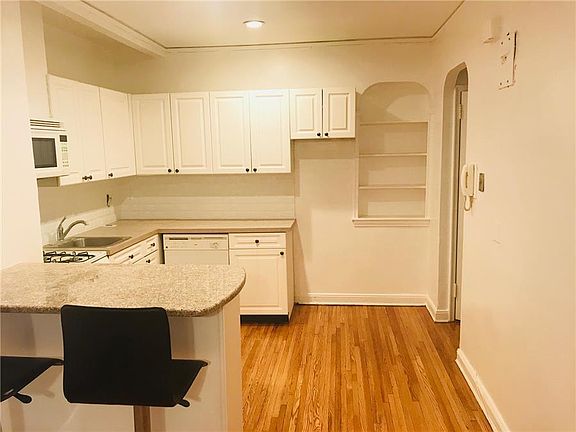 3rd image of 76-15 35th Ave #3-C