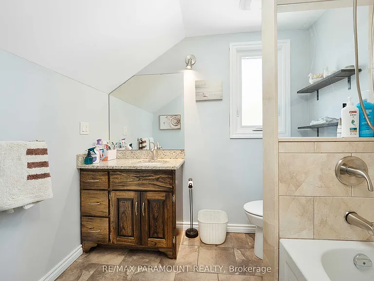 3104 Longfellow Ave — Photo 20