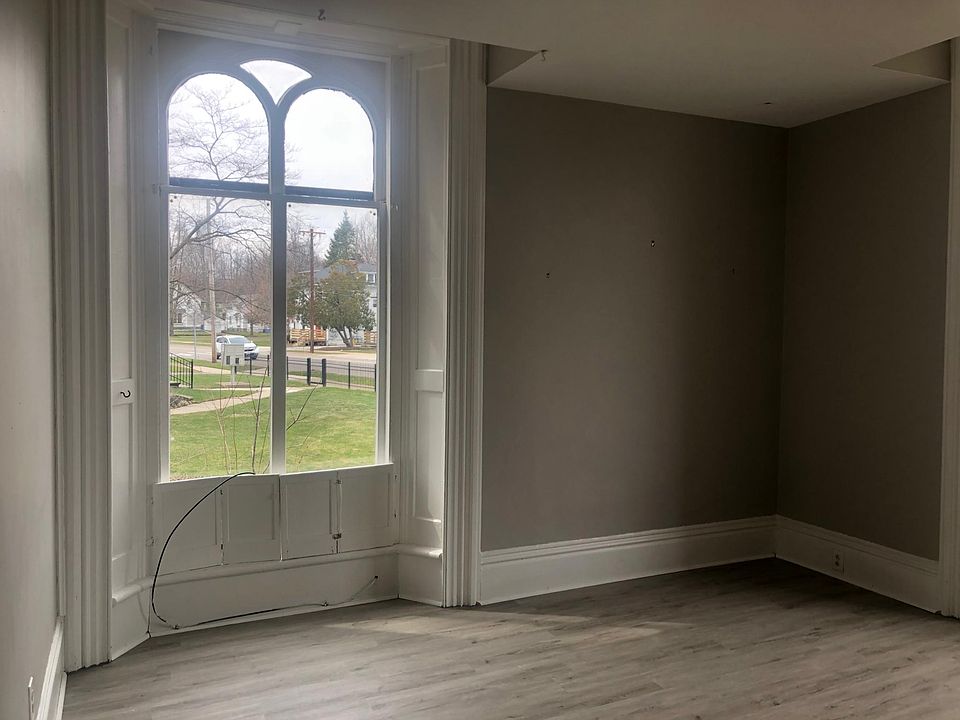 1st image of 143 Mentor Ave APT 2